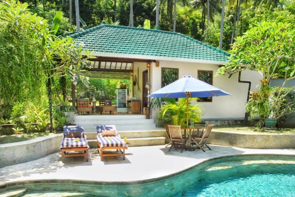 Villa Serene&Spa Mangsit Esterno foto