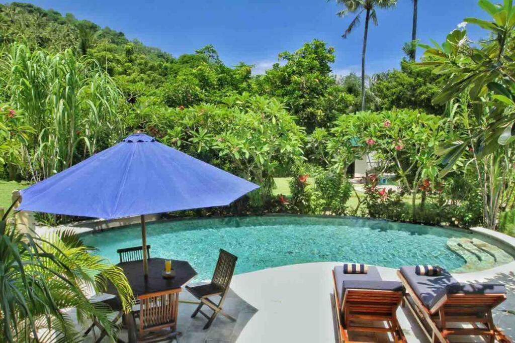 Villa Serene&Spa Mangsit Esterno foto