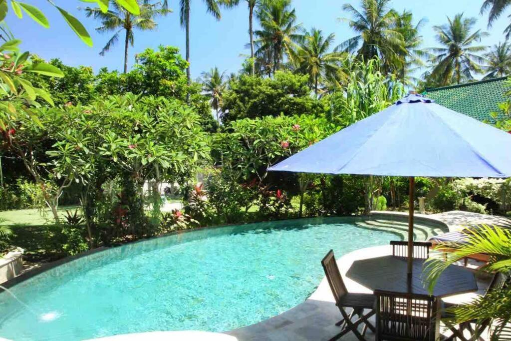 Villa Serene&Spa Mangsit Esterno foto
